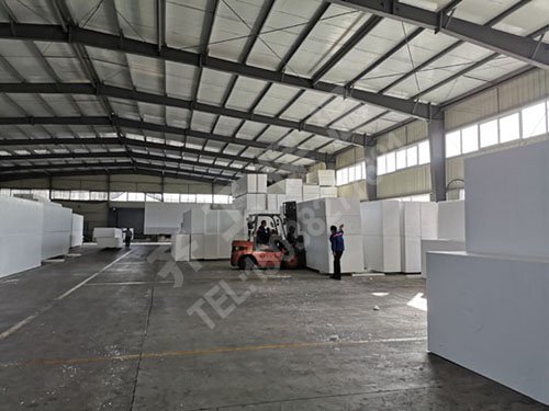 對(duì)巖棉復(fù)合板抗壓強(qiáng)度有影響的因素有哪些？